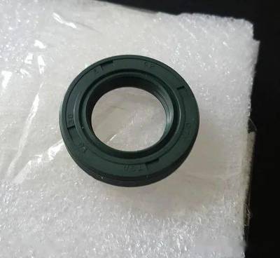 更换超级维特拉转向机油封解决漏油问题及进口油封的简单分析